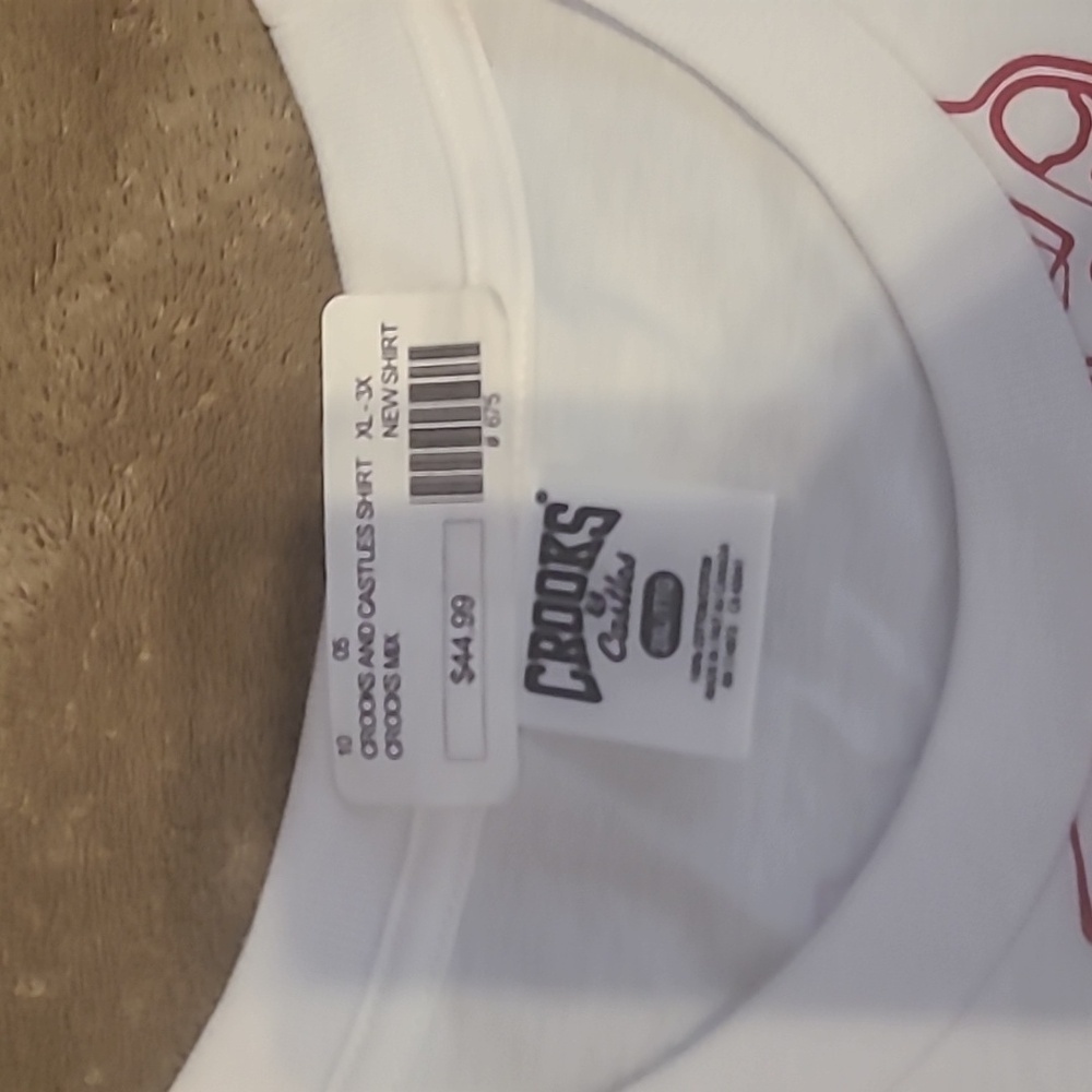2XL Crooks & Castles Tee - Picture 2 of 2